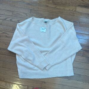 American Eagle off shoulder lightweight sweater